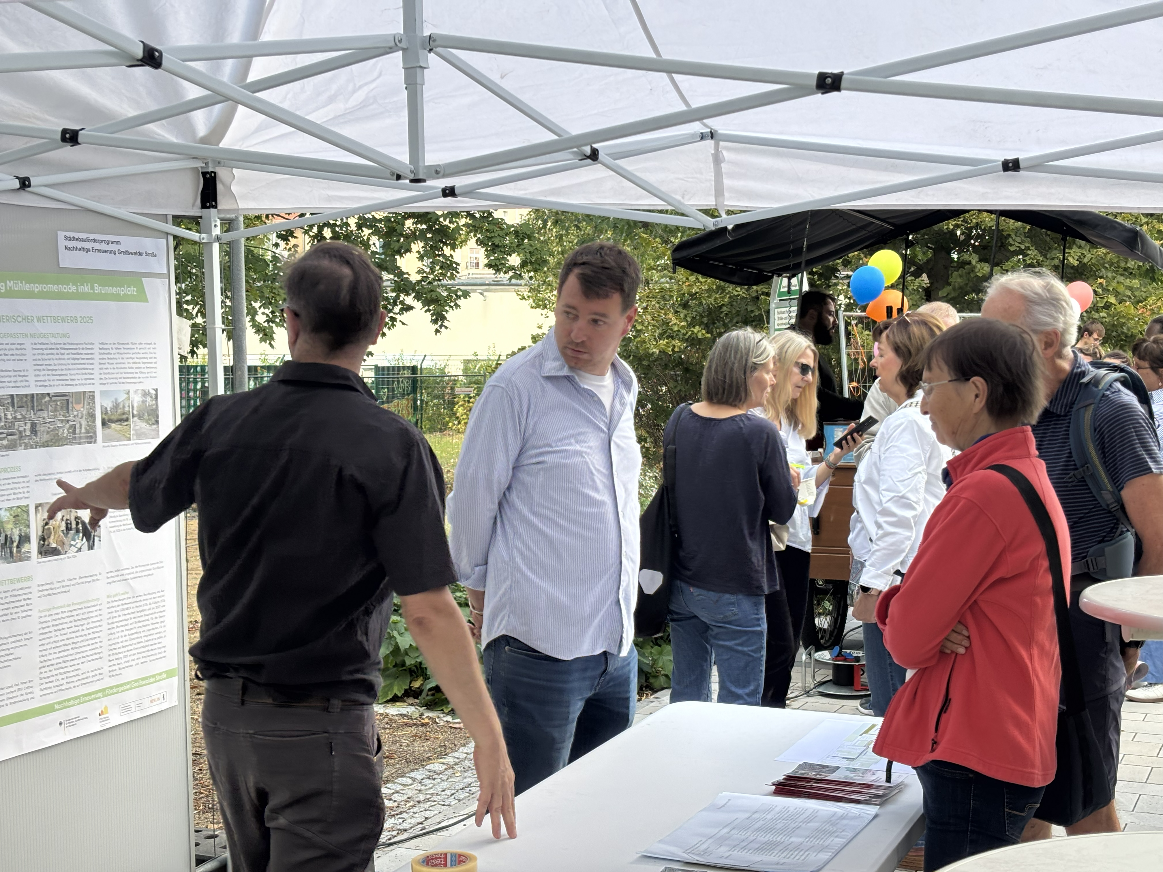 Infostand bei Eröffnung Nordpromenade